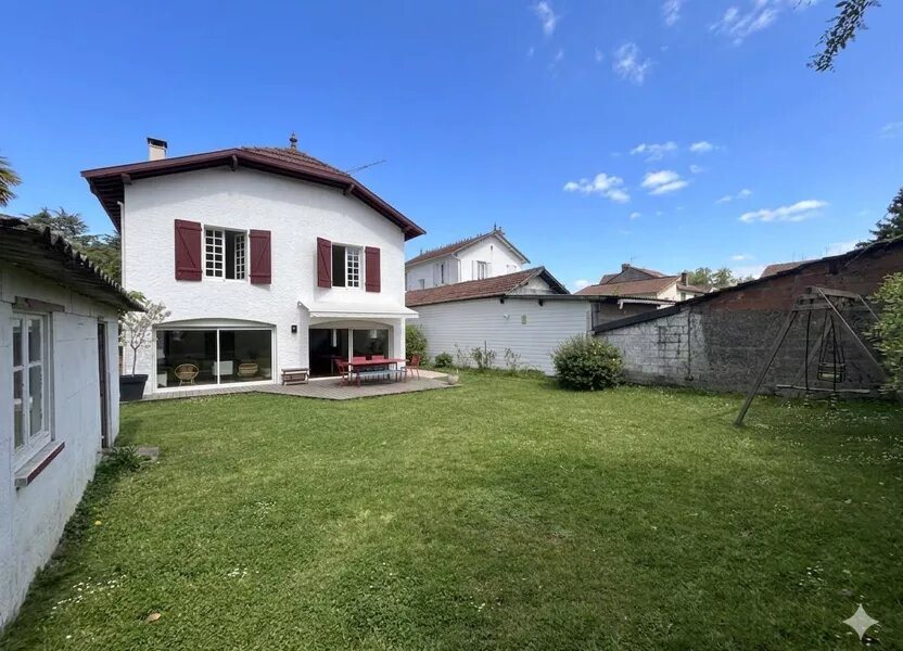 Maison à vendre, 195m², Pau