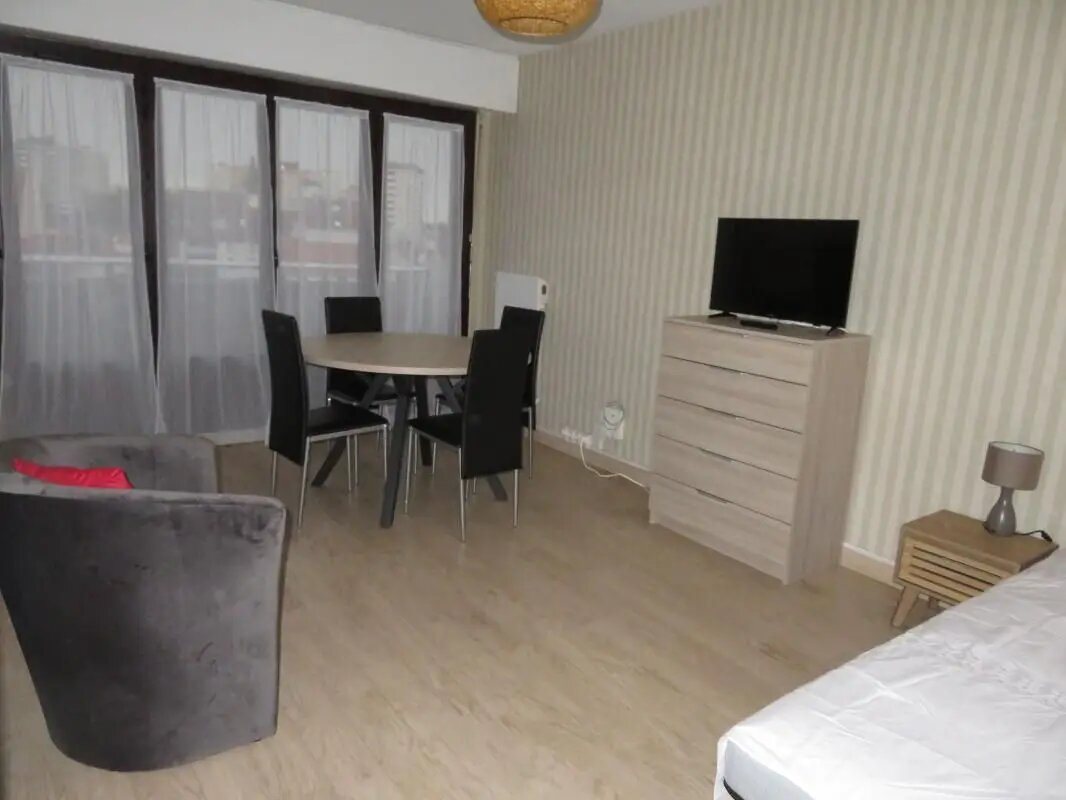 Appartement à louer, 26m², Pau