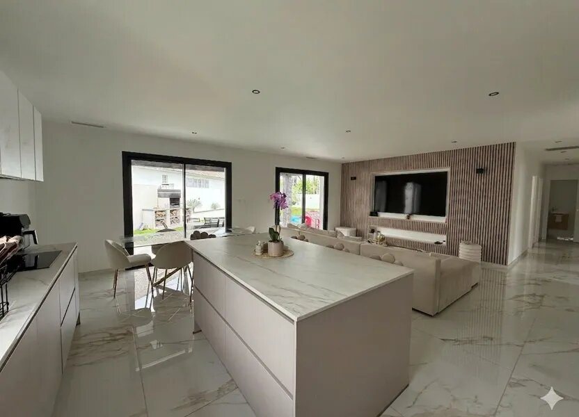 Maison à vendre, 135m², Boeil-Bezing