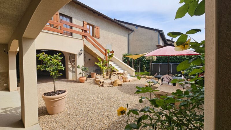 Maison à vendre, 176m², Lancié