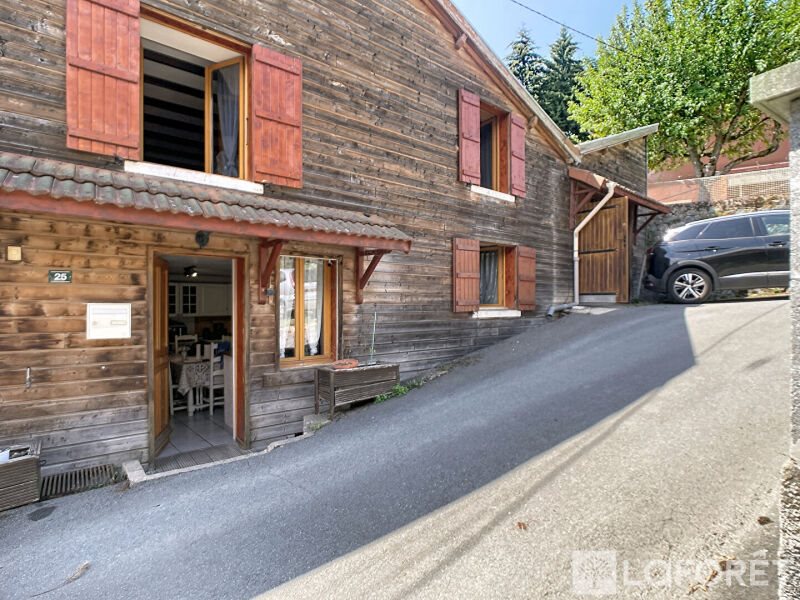 Maison à vendre, 76m², Poule-les-Écharmeaux