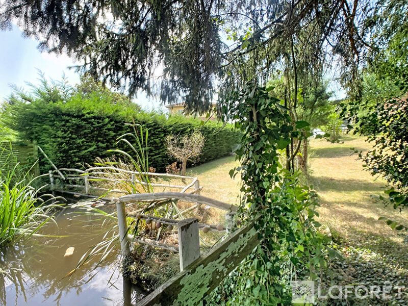 Maison à vendre, 76m², Poule-les-Écharmeaux