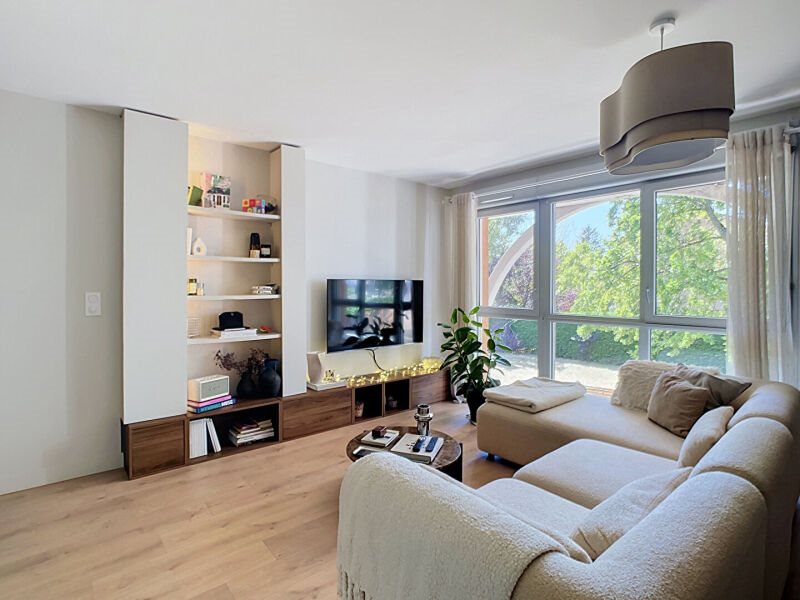 Appartement à vendre, 82m², Belleville