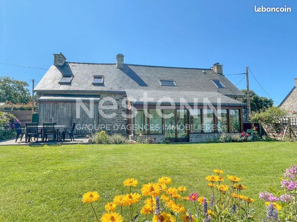 Maison à vendre, 136m², Lizio