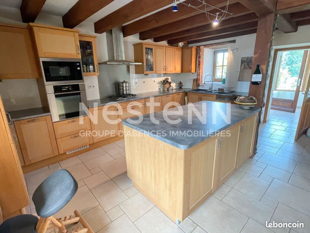 Maison à vendre, 136m², Lizio