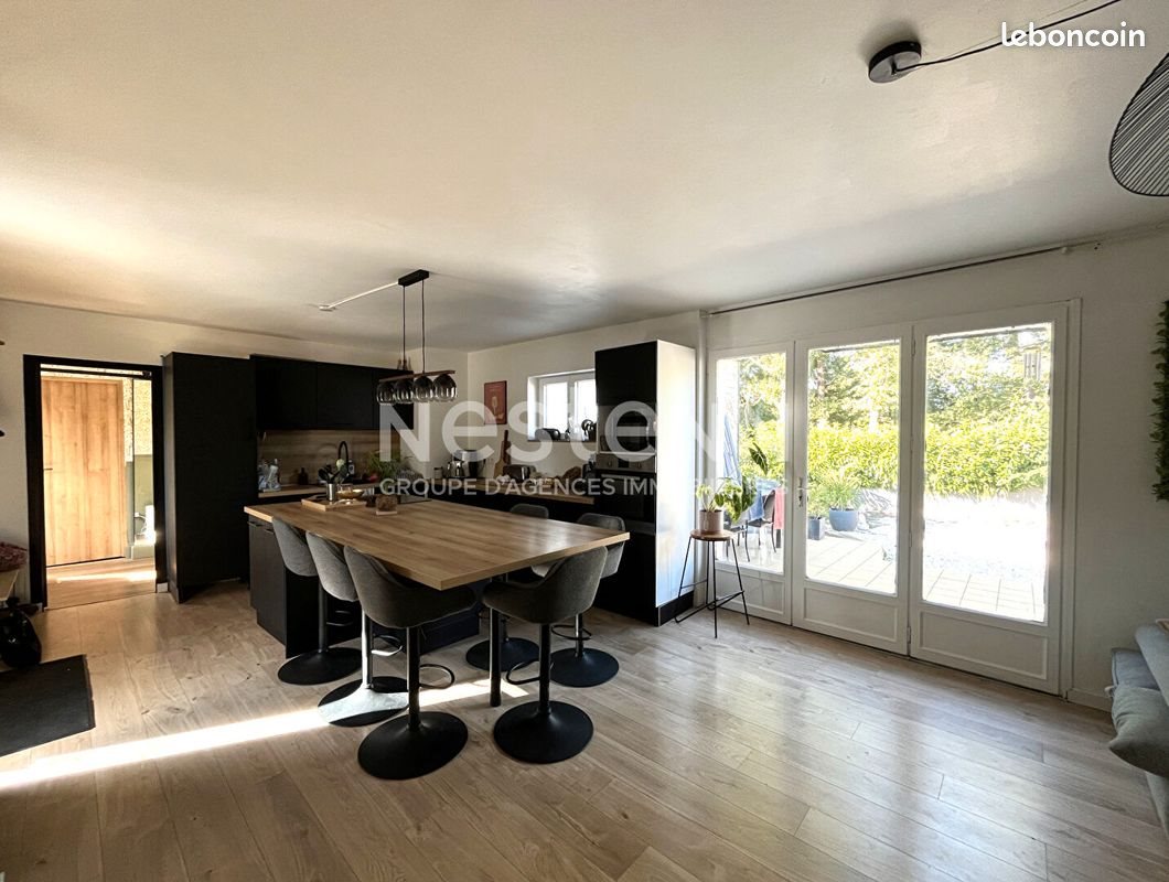 Maison à vendre, 99m², Saint-Nolff