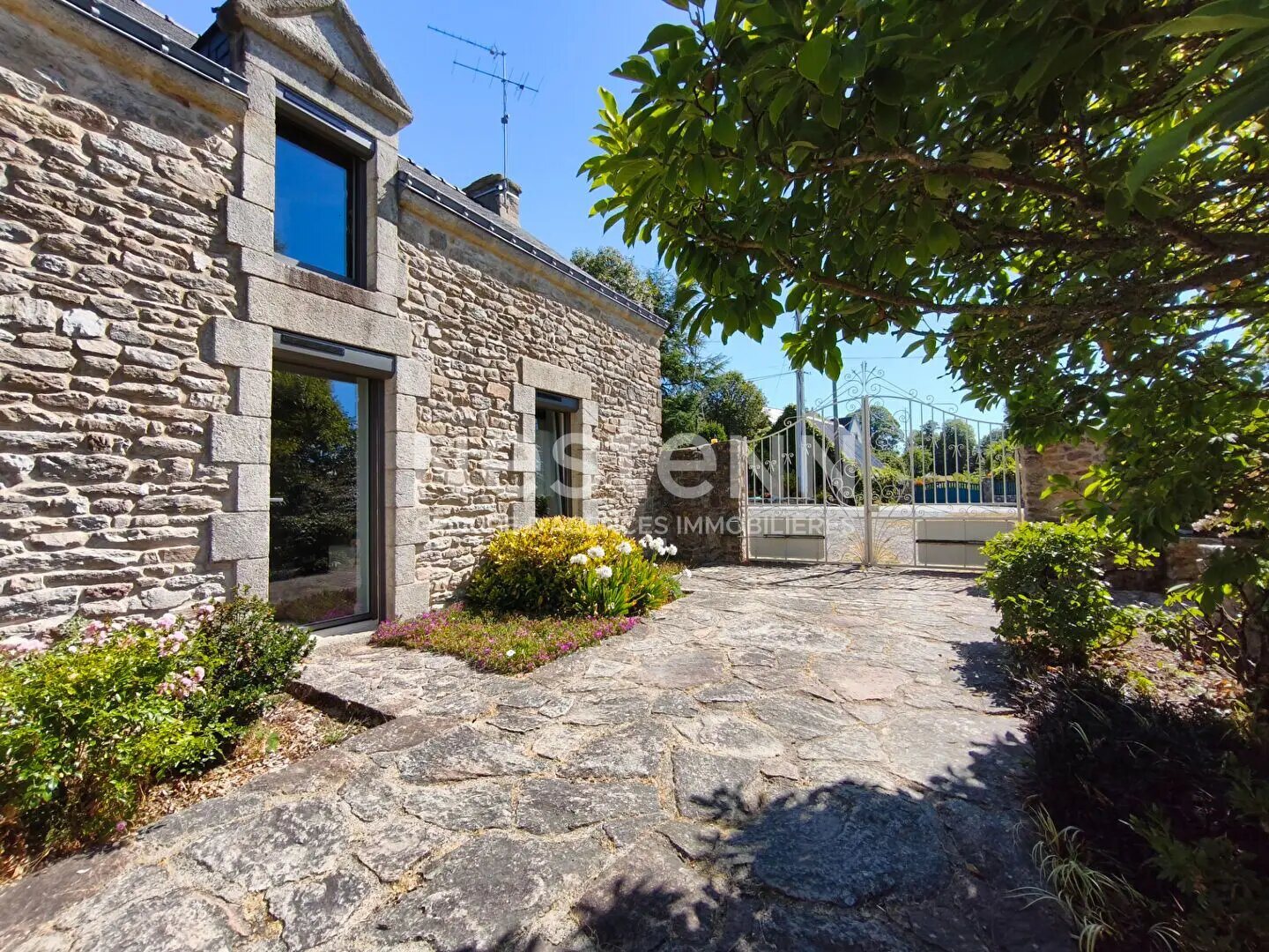 Maison à vendre, 144m², Saint-Nolff