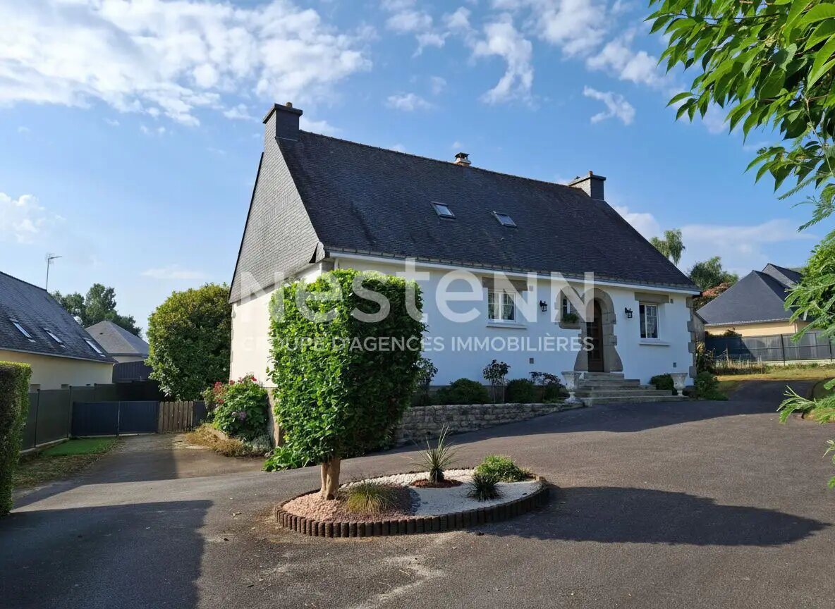 Maison à vendre, 131m², Elven