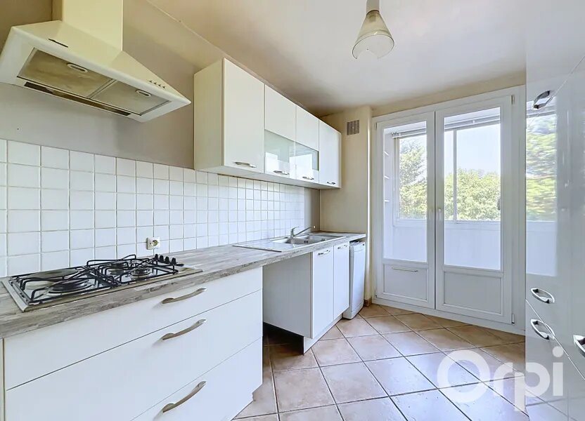 Appartement à vendre, 75m², Arnas