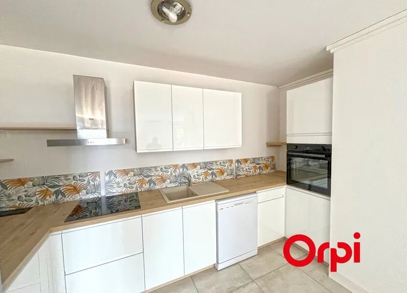 Appartement à vendre, 120m², Saint-Genis-Laval
