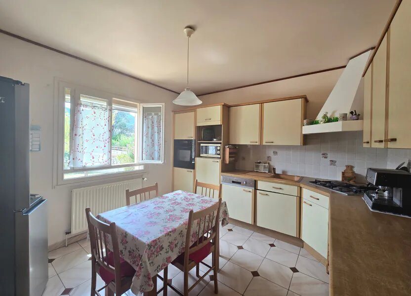 Maison à vendre, 97m², Saint-Génis-des-Fontaines