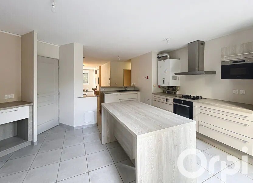 Appartement à louer, 107m², Villeurbanne