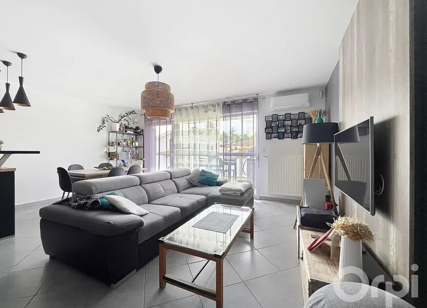 Appartement à vendre, 66m², Saint-Laurent-de-Mure