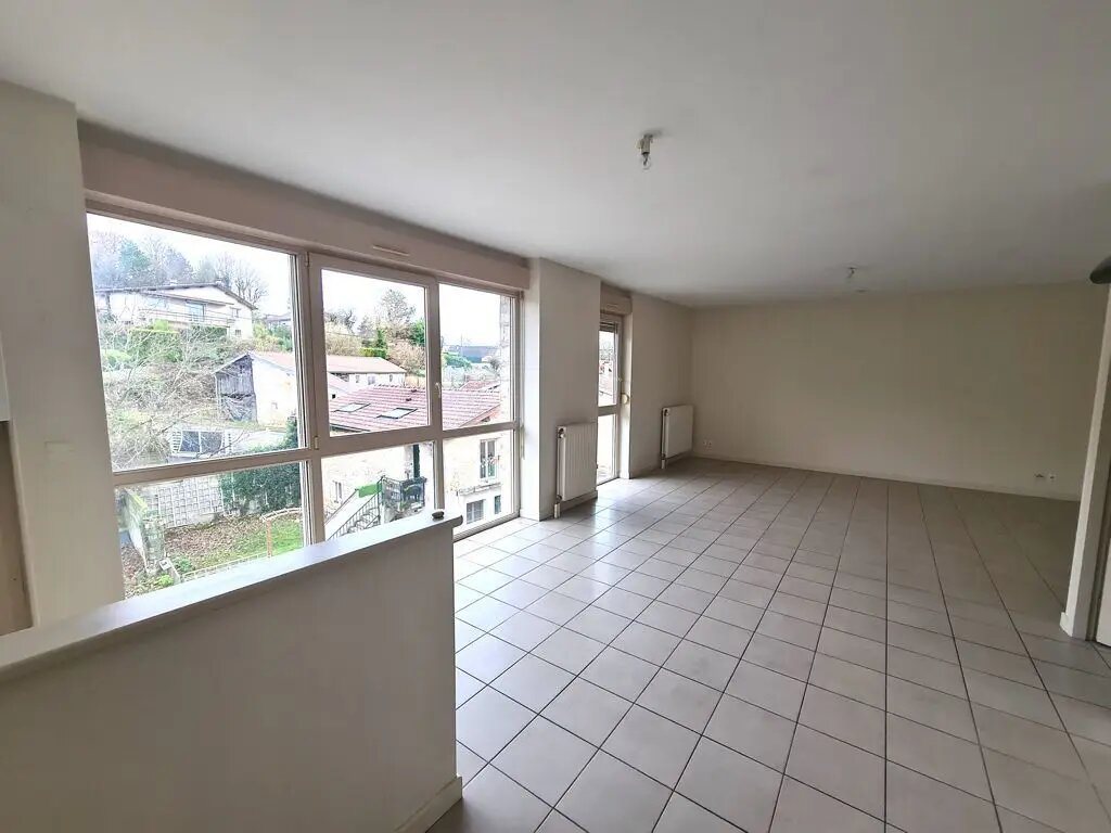 Appartement à louer, 69m², Chancenay