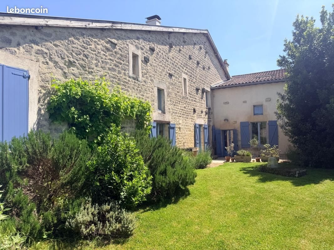 Maison à vendre, 334m², Dieue-sur-Meuse