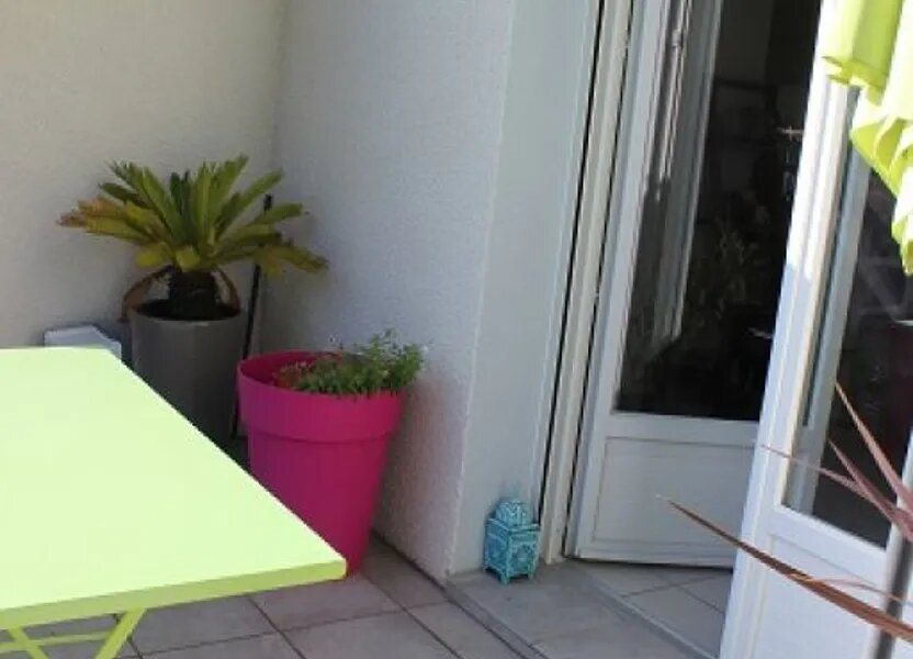 Appartement à louer, 83m², Sauvagnon