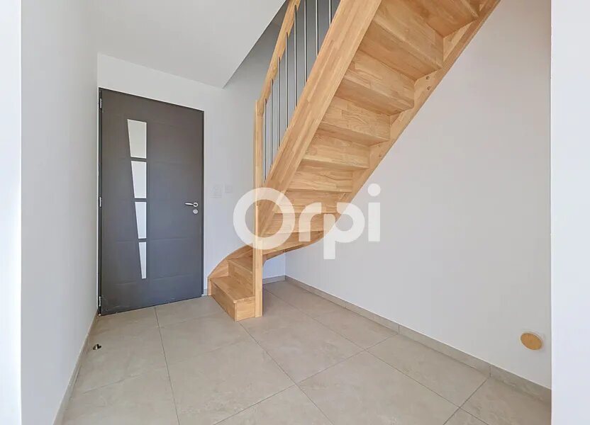 Maison à louer, 89m², Rivecourt