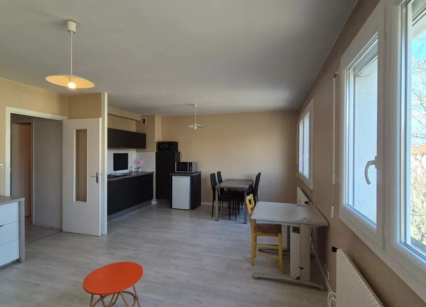 Appartement à vendre, 31m², Saint-Étienne