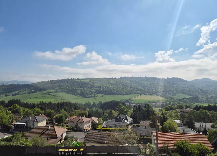 Appartement à vendre, 85m², Saint-Genest-Lerpt