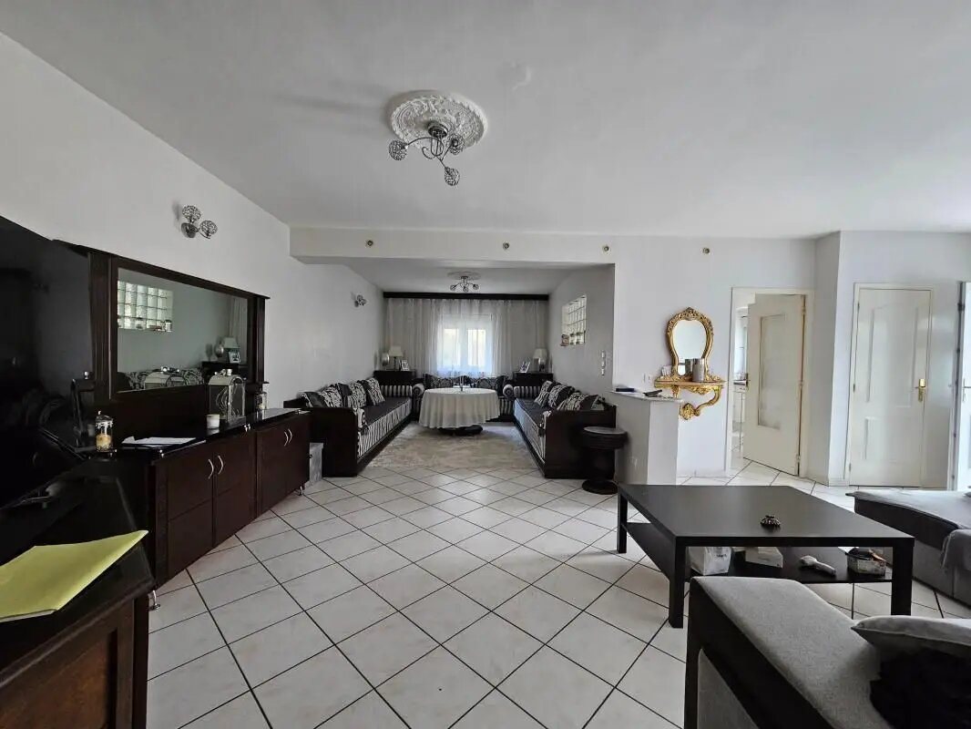 Maison à vendre, 199m², Saint-Étienne