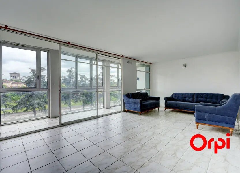 Appartement à vendre, 67m², Bron