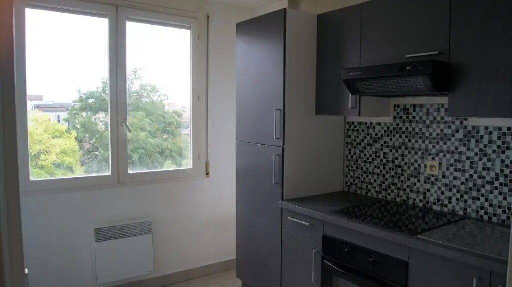 Appartement à louer, 49m², Lyon 8ème