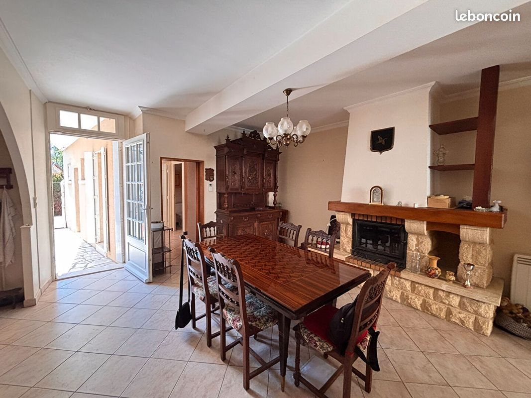 Maison à vendre, 110m², Malicorne-sur-Sarthe