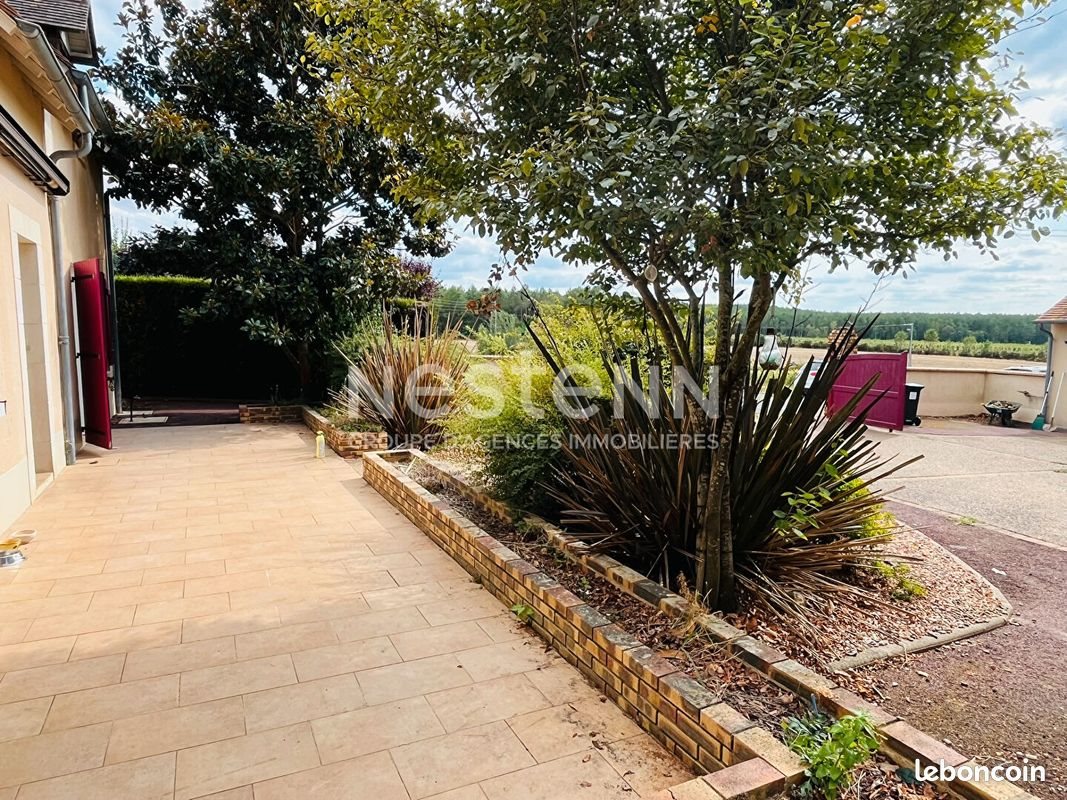 Maison à vendre, 161m², Thorée-les-Pins