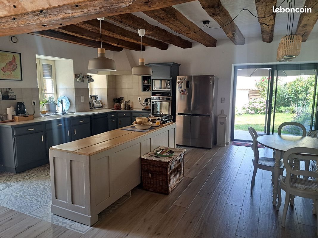 Maison à vendre, 142m², Clermont-Créans