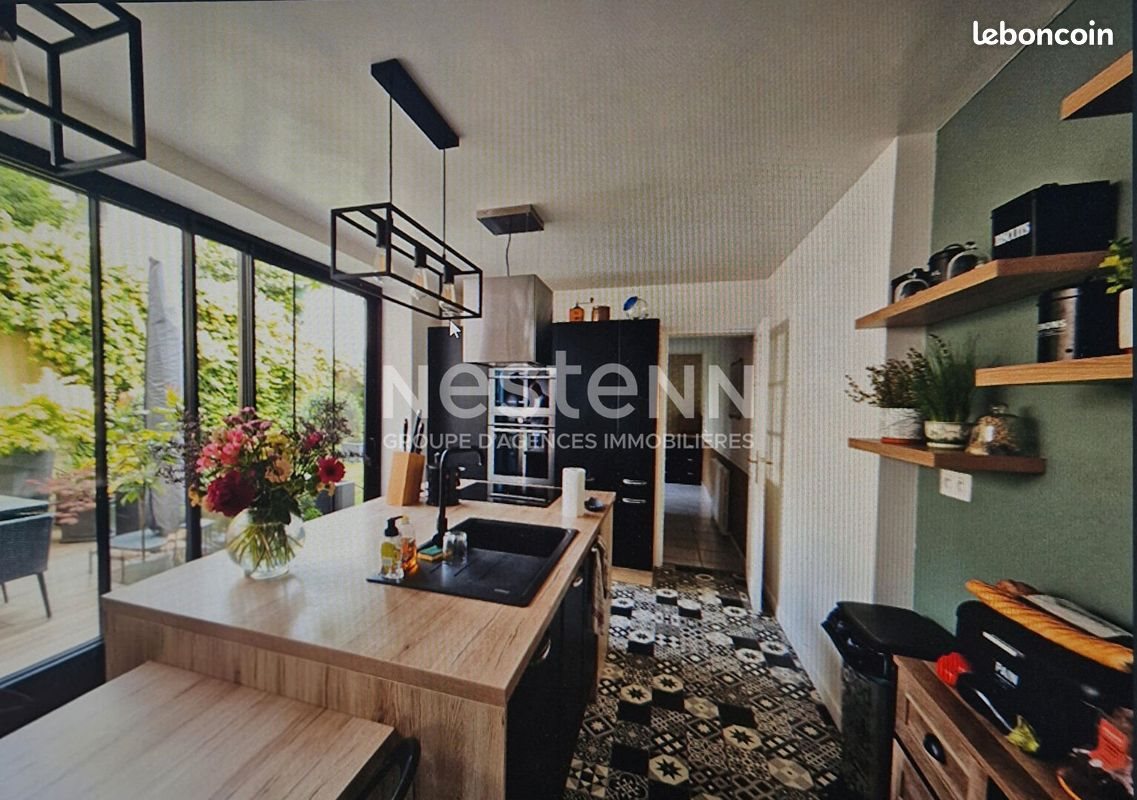 Maison à vendre, 180m², La Flèche