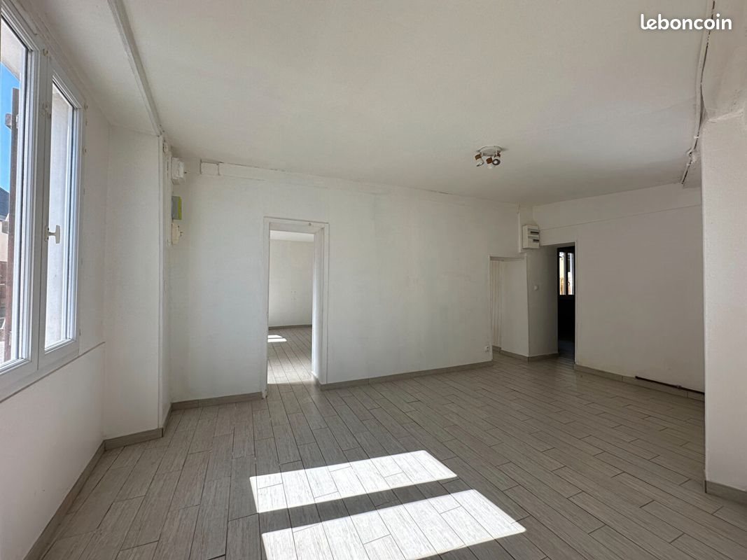 Maison à vendre, 105m², Cérans-Foulletourte