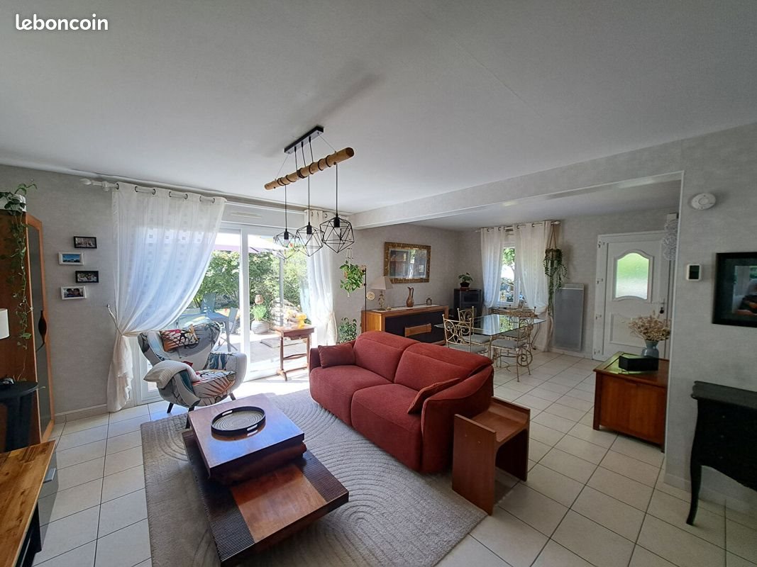 Maison à vendre, 102m², Clermont-Créans