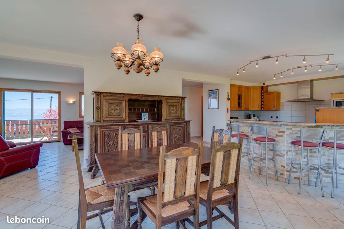 Maison à vendre, 195m², Saint-Paul-en-Chablais