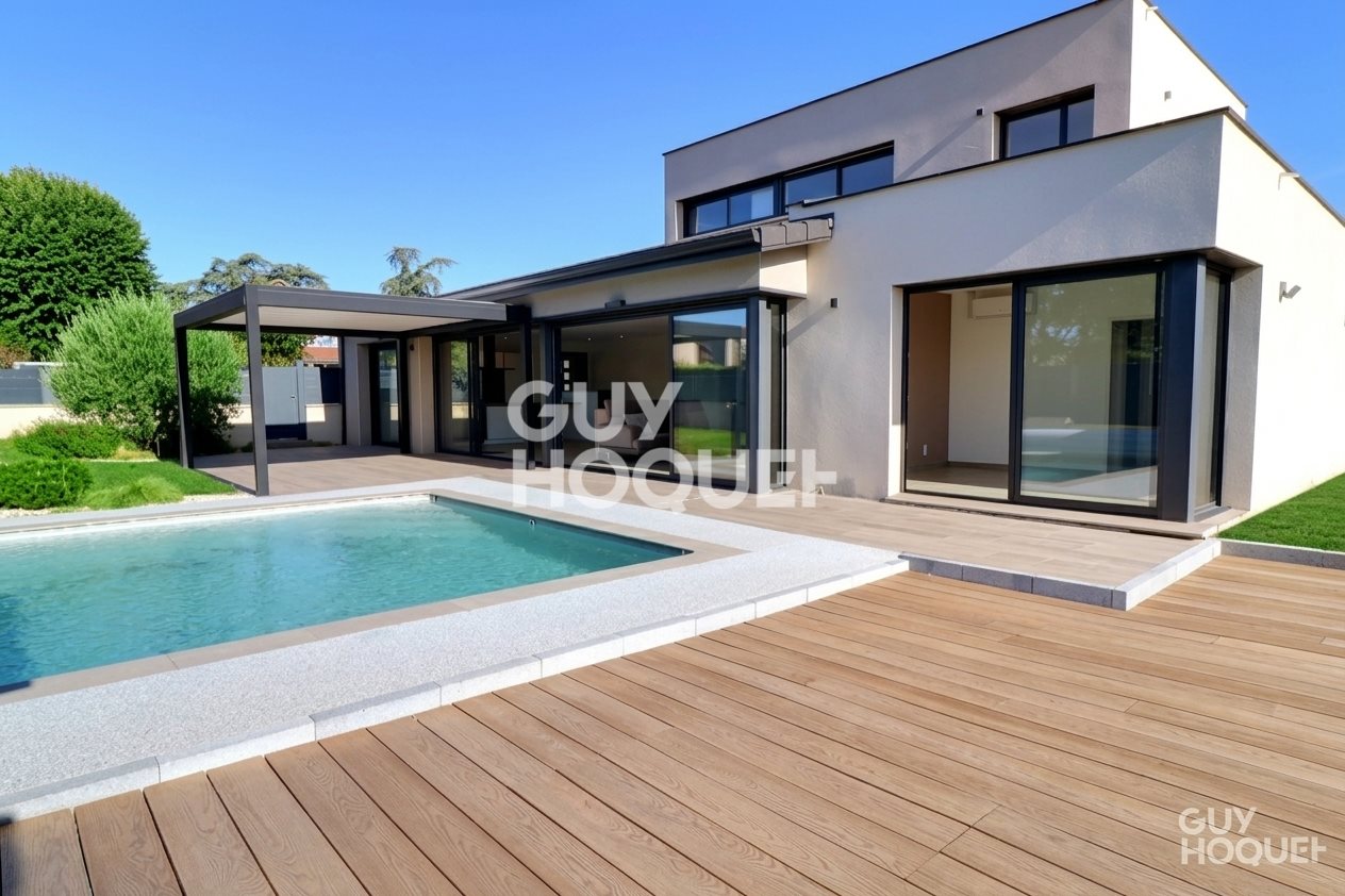 Maison à vendre, 196m², Brindas