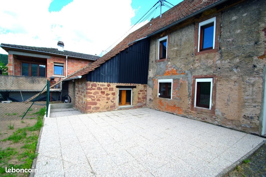 Appartement à louer, 84m², Lutzelhouse