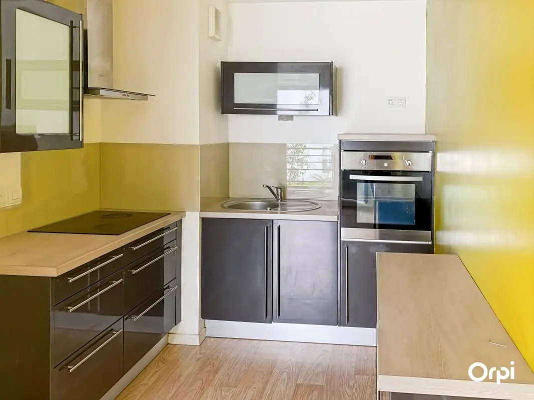 Appartement à louer, 49m², Lanester