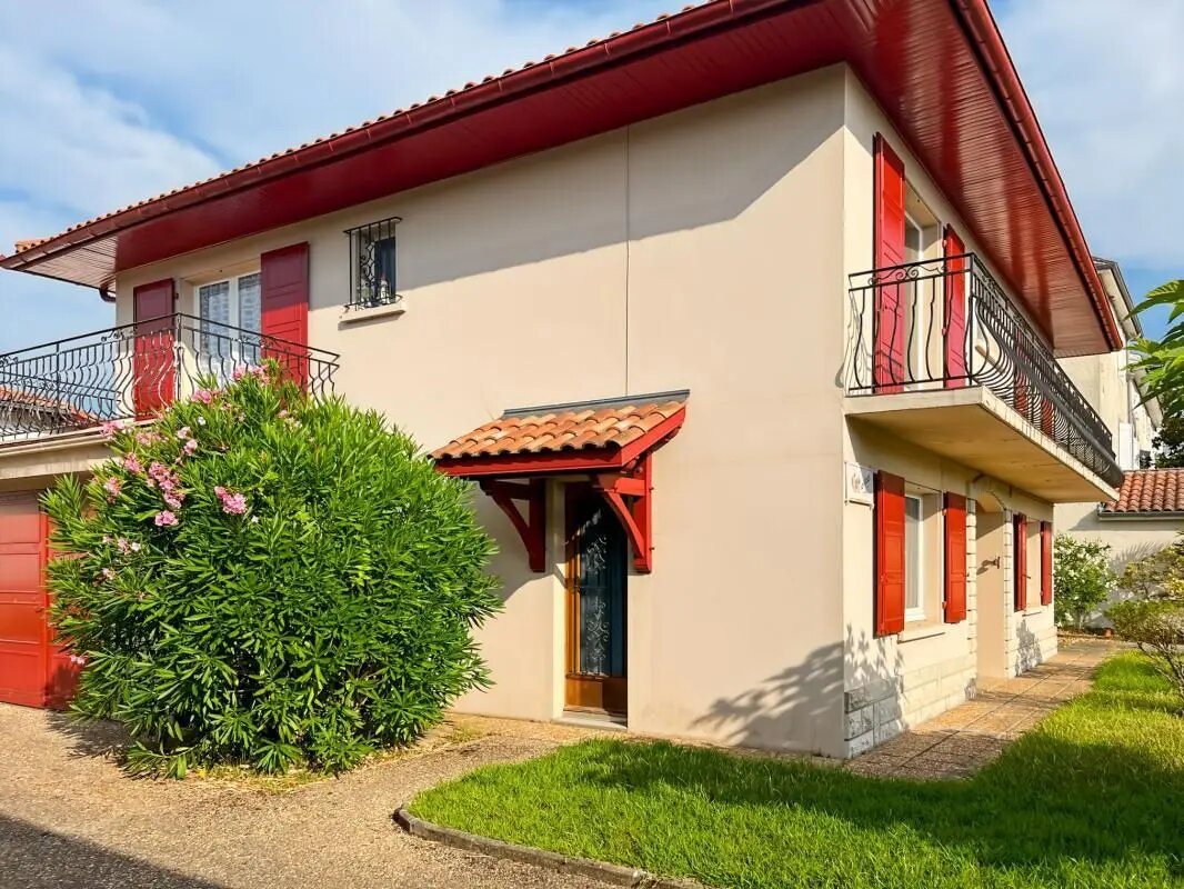 Maison à vendre, 150m², Urt
