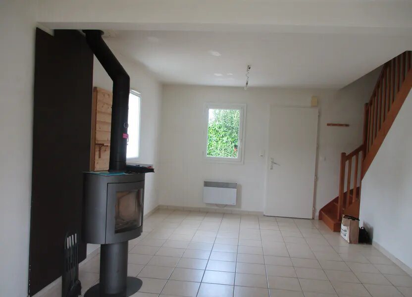 Maison à louer, 73m², Saint-Molf