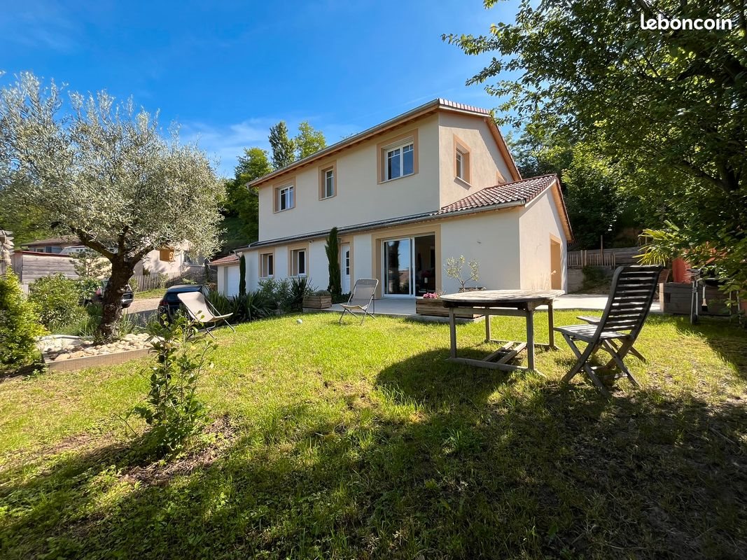 Maison à vendre, 170m², Montanay