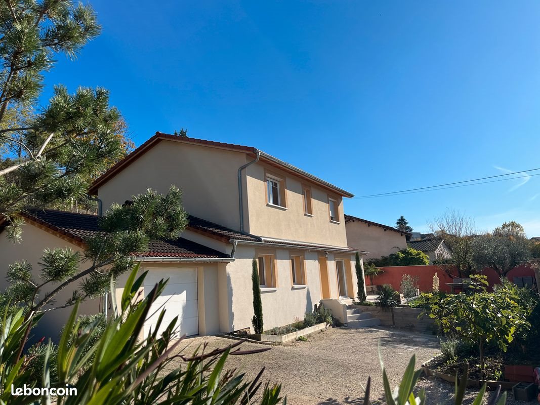 Maison à vendre, 170m², Montanay