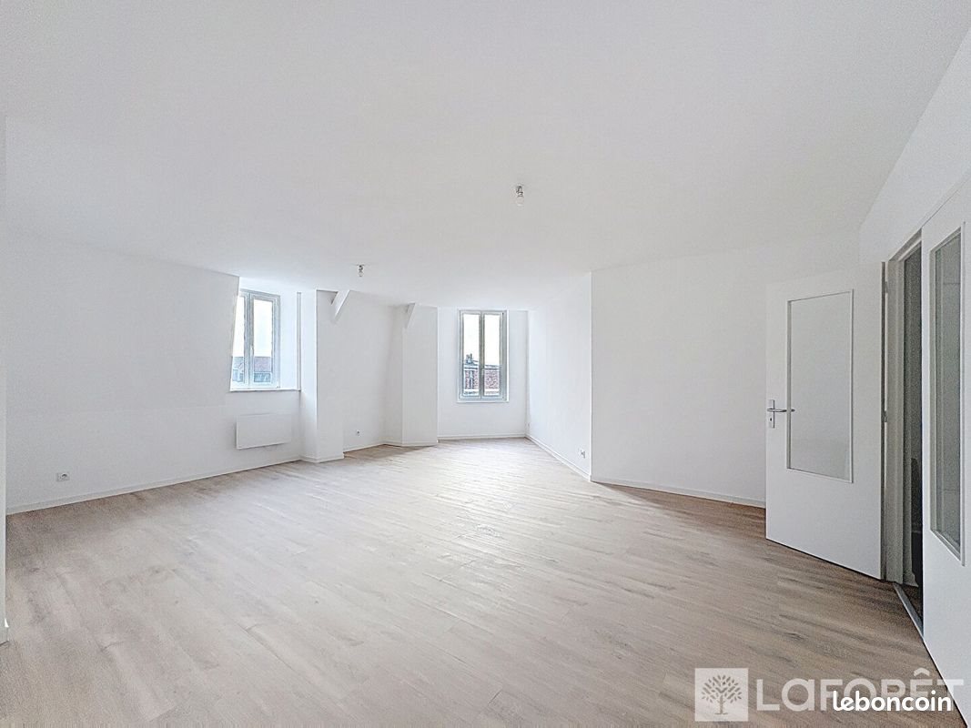 Appartement à louer, 110m², Merville