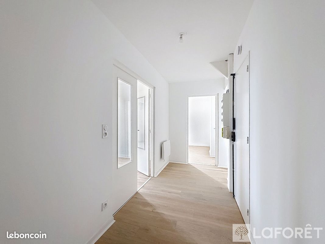 Appartement à louer, 110m², Merville