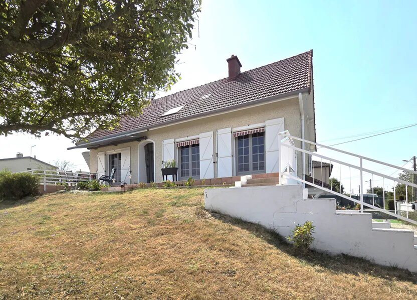 Maison à vendre, 141m², Gueugnon