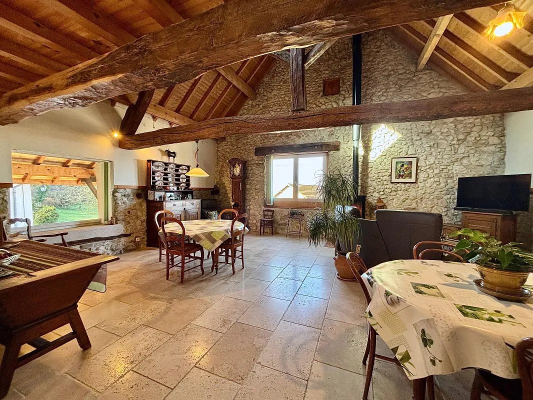 Maison à vendre, 183m², Champagneux
