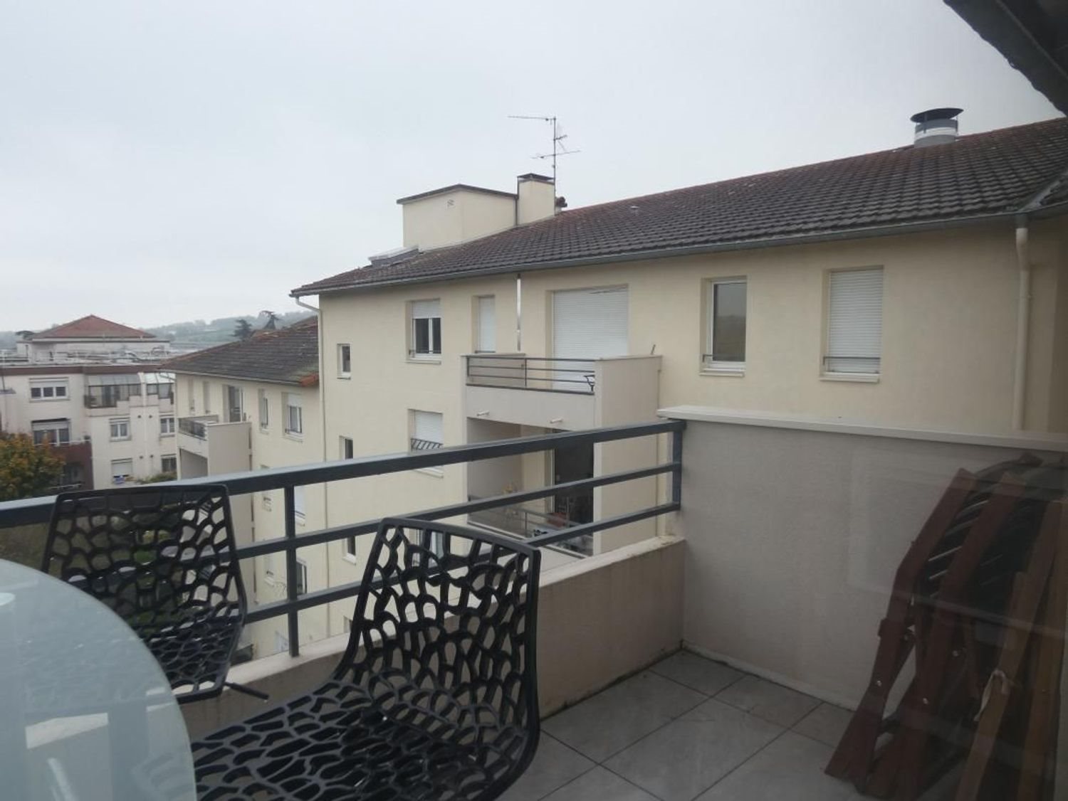 Appartement à louer, 47m², Saint-Genis-Laval