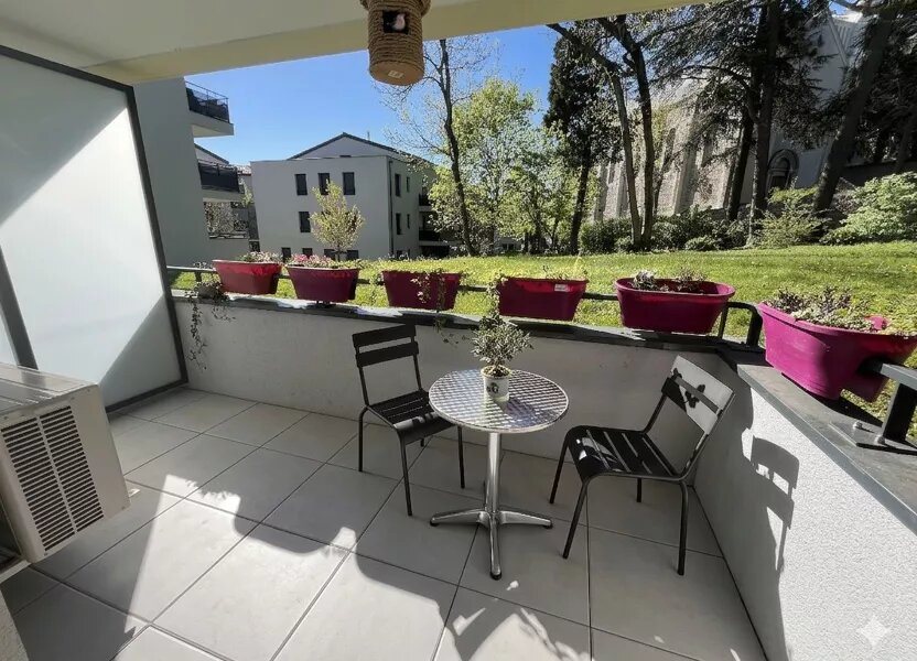 Appartement à vendre, 85m², Saint-Genis-Laval