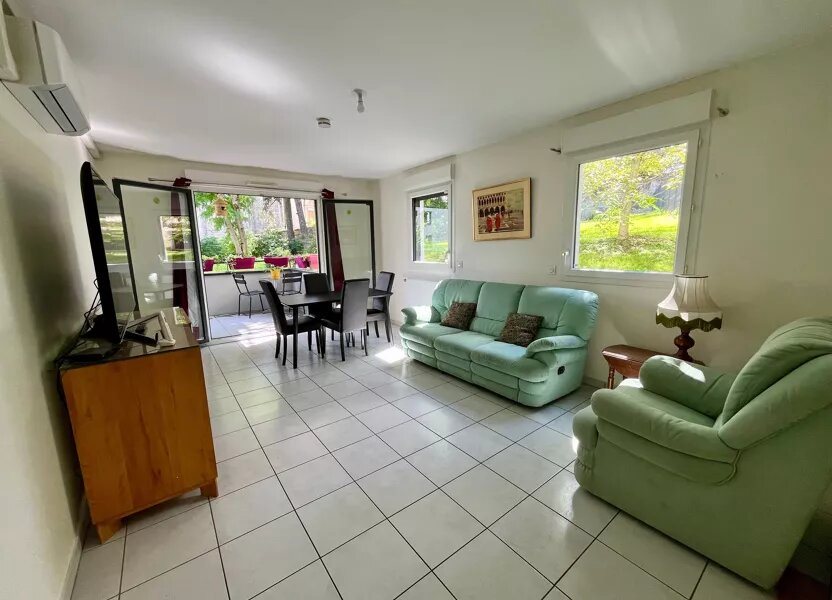 Appartement à vendre, 85m², Saint-Genis-Laval