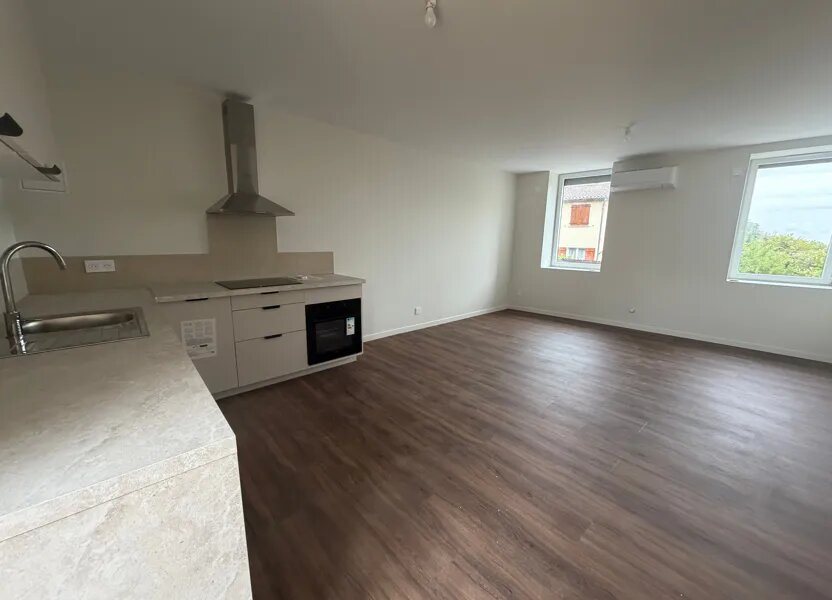 Appartement à louer, 47m², Soucieu-en-Jarrest