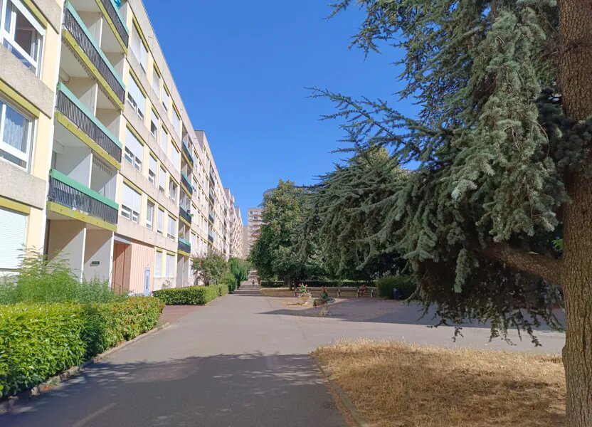 Appartement à vendre, 64m², Pierre-Bénite