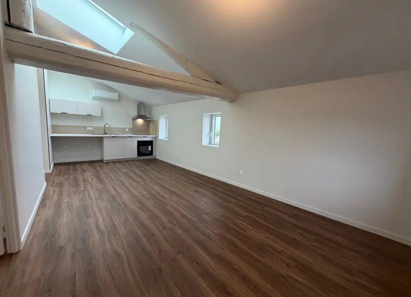 Appartement à louer, 42m², Soucieu-en-Jarrest